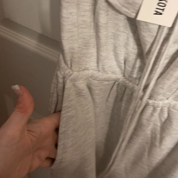 BB Dakota Romper Grey  - Picture 12 of 12